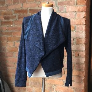 Drape Front Over-piece💙